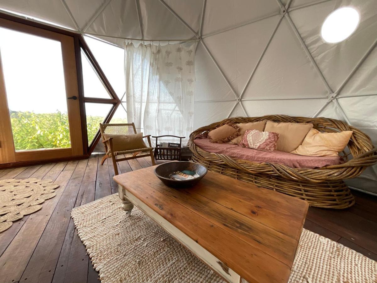 Golden Domes Hotel Cootharaba Exterior photo