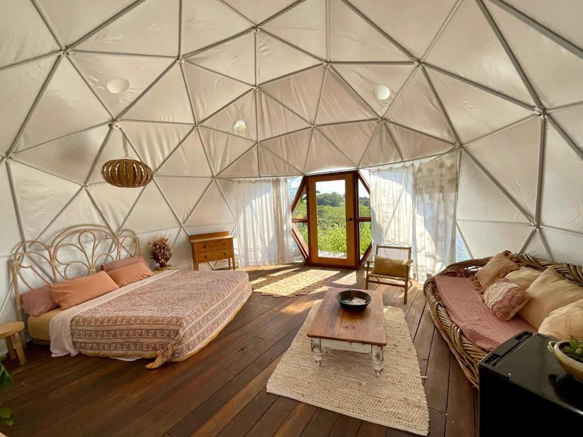 Golden Domes Hotel Cootharaba Exterior photo